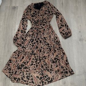 Elegant Paisley Print Maxi Dress